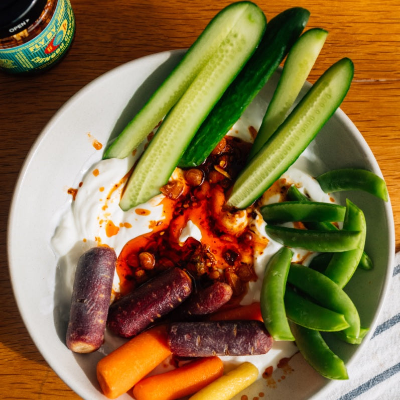 Creamy Yogurt Dip with Crudités